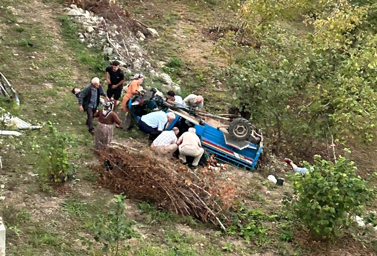Ordu'nun Ünye ilçesinde, halk arasında 'patpat' olarak bilinen tarım aracının