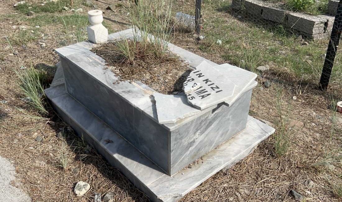 Hatay'ın Dörtyol ilçesinde kamuoyunda endişe yaratan ve 13 mezarın zarar