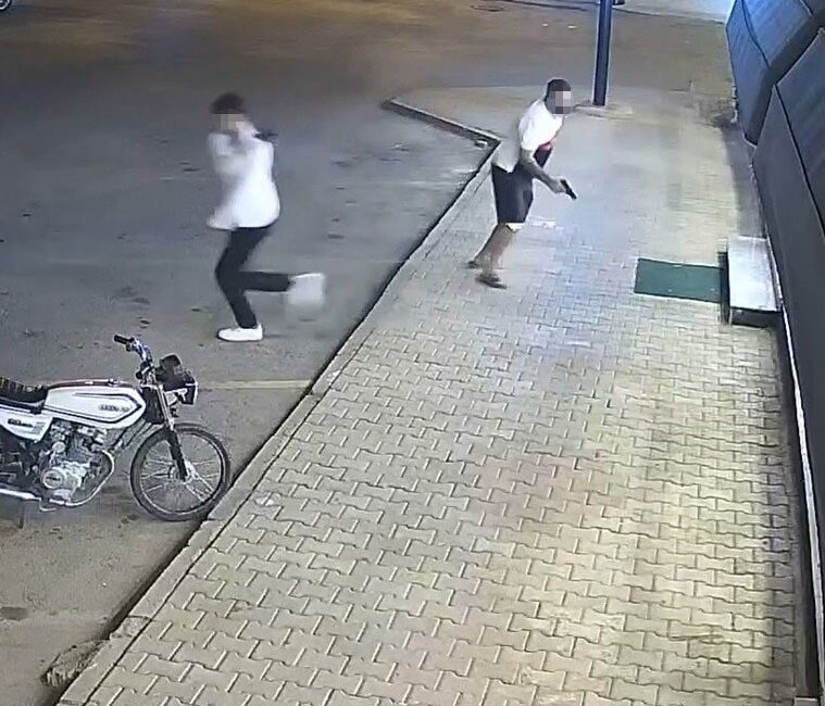 Adana'nın Kozan ilçesinde faaliyet gösteren bir kafe, üç gün arayla