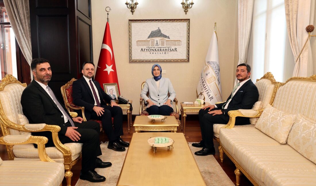   Afyonkarahisar Valisi Doç. Dr. Kübra Güran Yiğitbaşı, Gençlik ve