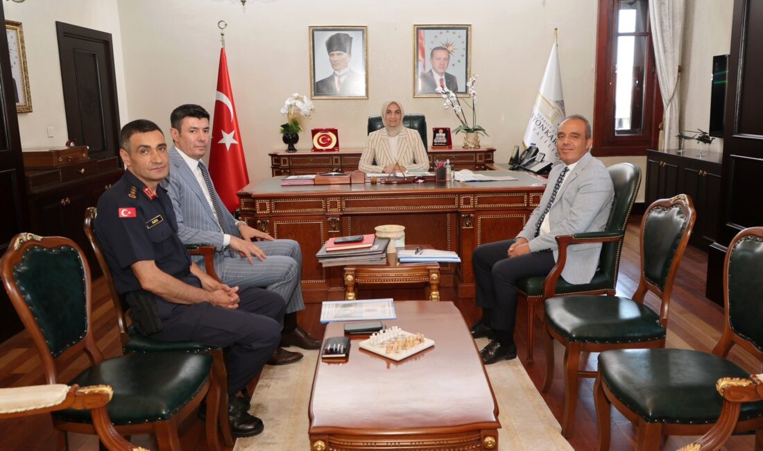 Afyonkarahisar Valisi Doç. Dr. Kübra Güran Yiğitbaşı başkanlığında, Vali Yardımcısı