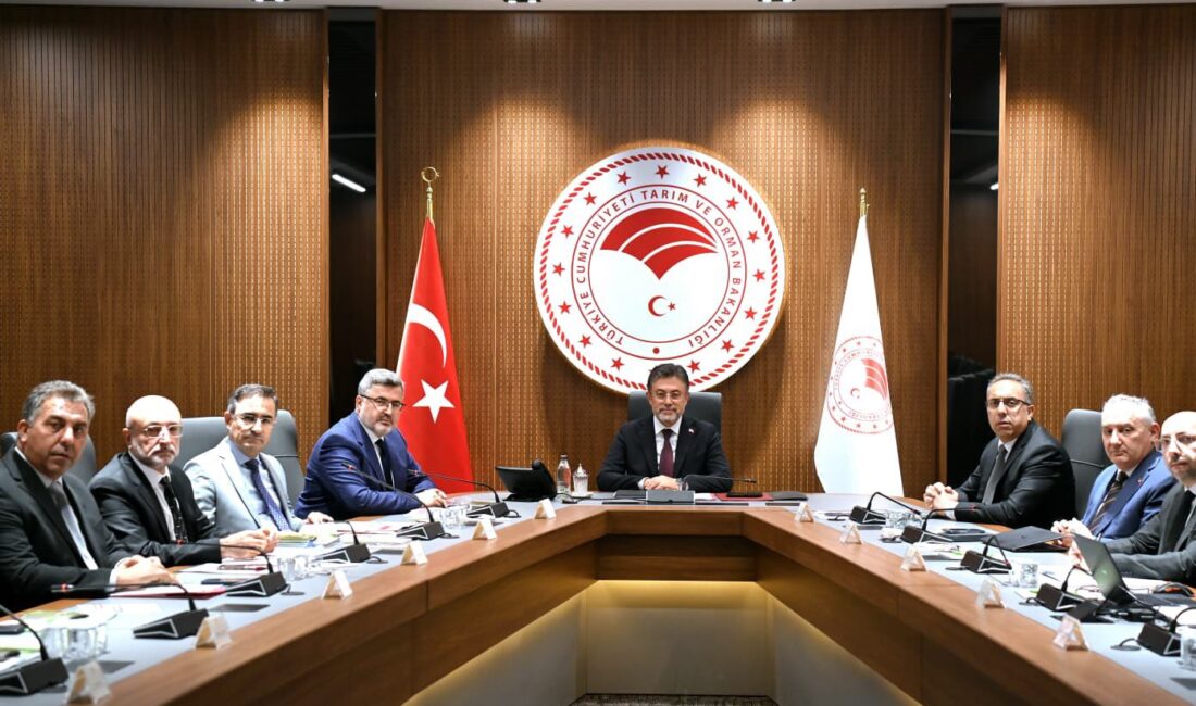 Tarım ve Orman Bakanı İbrahim Yumaklı’yı ziyaret eden AK Parti