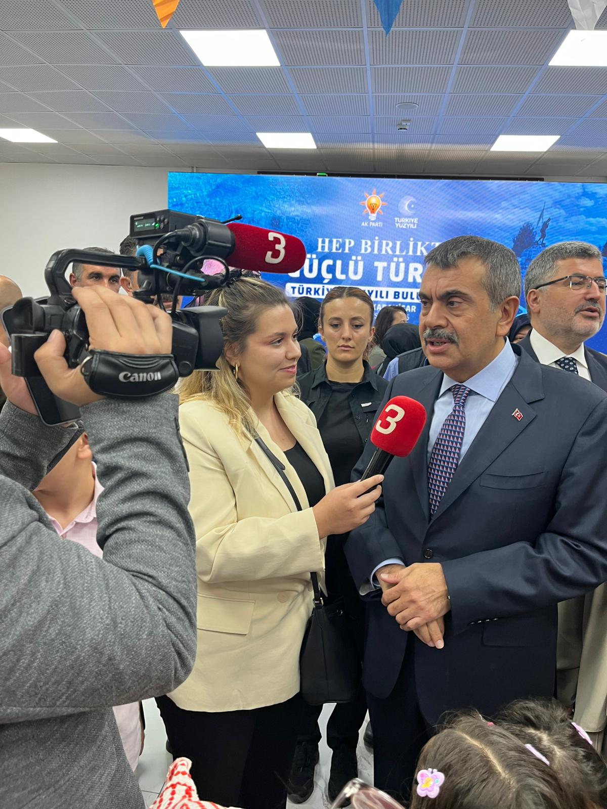 Milli Eğitim Bakanı Yusuf Tekin’den Kanal 3’e Özel Açıklamalar
