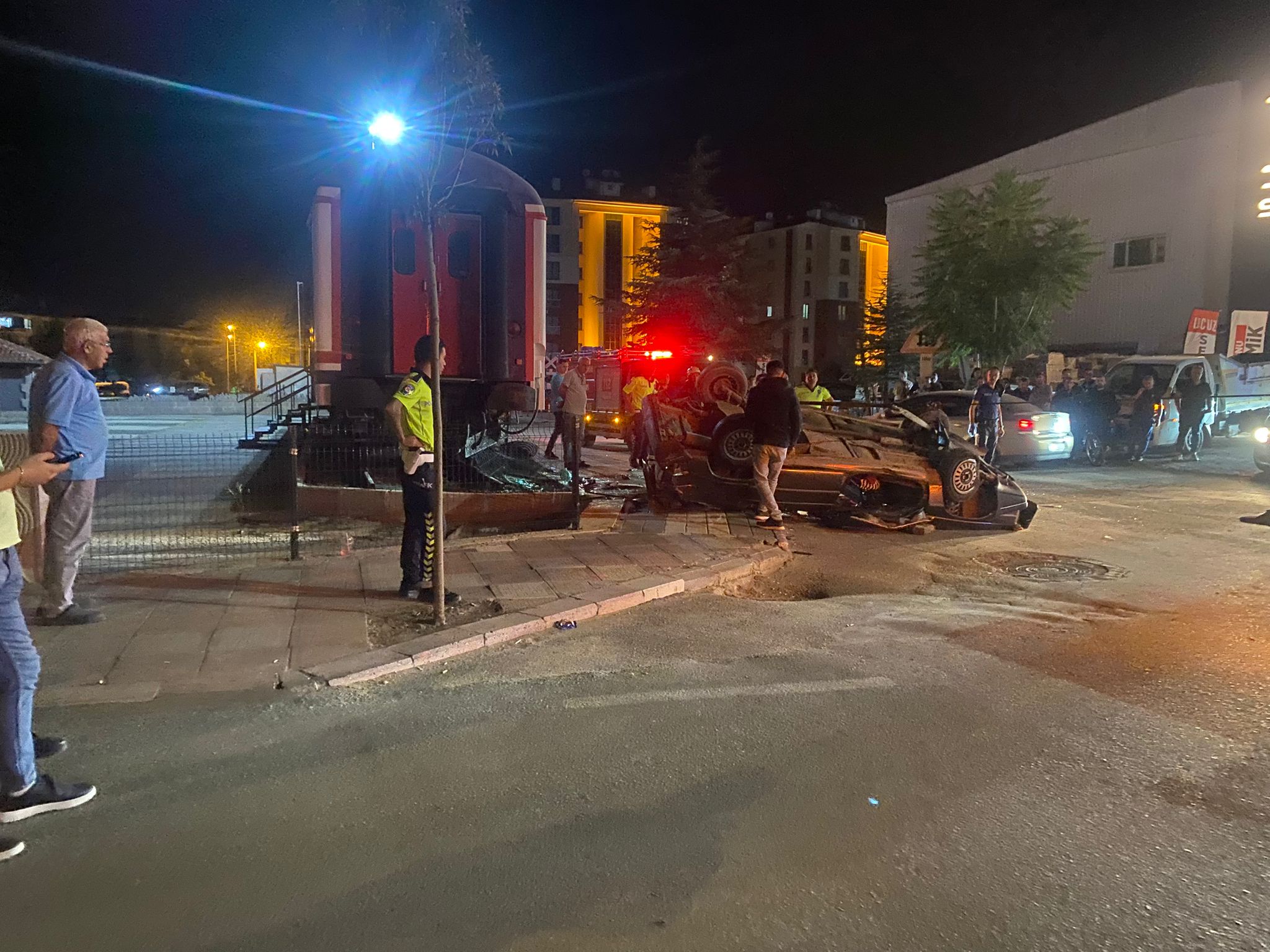 Afyonkarahisar’da, Maliye Kavşağı’na yakın noktada bir trafik kazası meydana geldi.