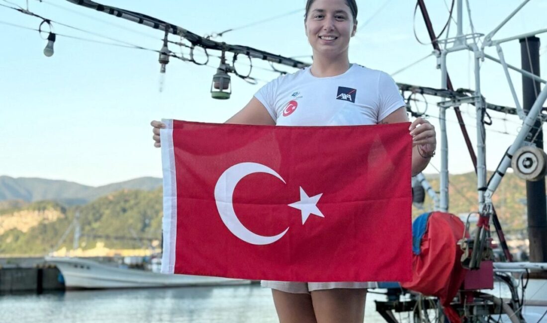 
"Herkesin kalbinin benimle beraber atacağına inanıyorum. Okyanusta tek başıma değil