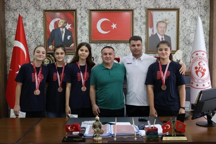 Afyonkarahisar’da düzenlenen Anadolu Yıldızlar Ligi (ANALİG) Müsabakalarında derece elde eden