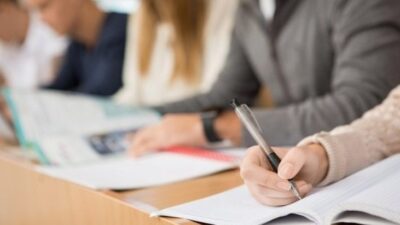 Afyon Eğitim Vakfı Genel Sekreteri Murat Diker, Gün FM’in konuğu