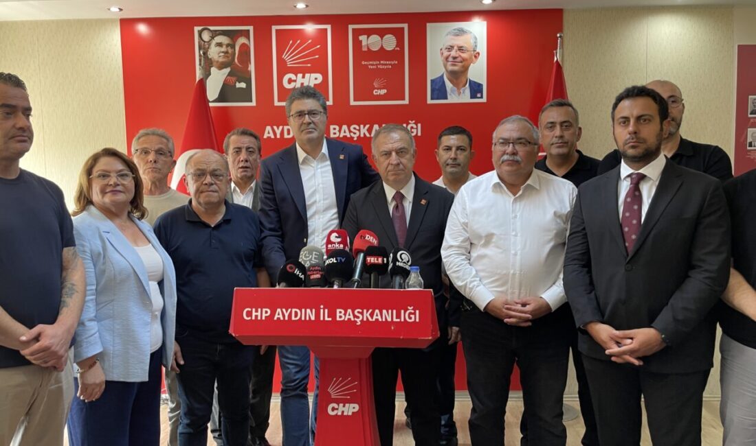 CHP Genel Başkan Yardımcıları Gökan Zeybek ve Ensar Aytekin, Aydın'da