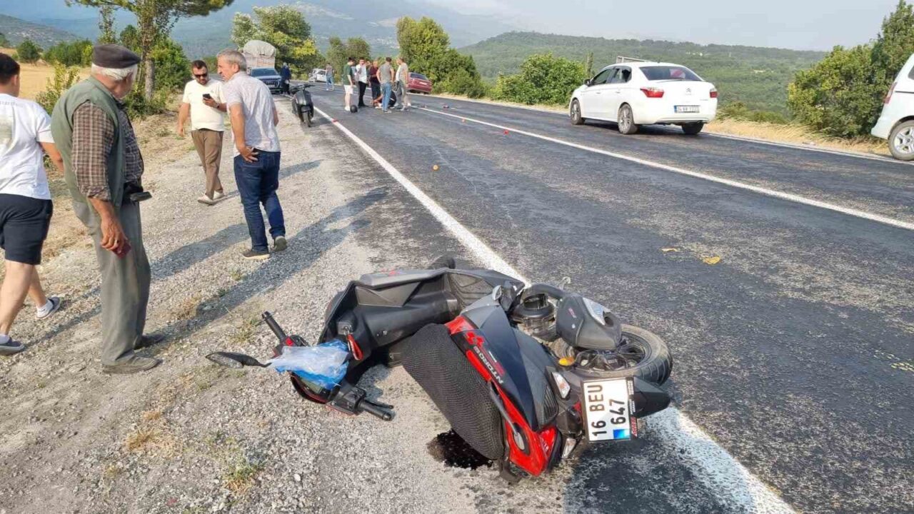 Kütahya’nın Domaniç ilçesinde meydana gelen motosiklet kazasında 1 kişi yaralandı.