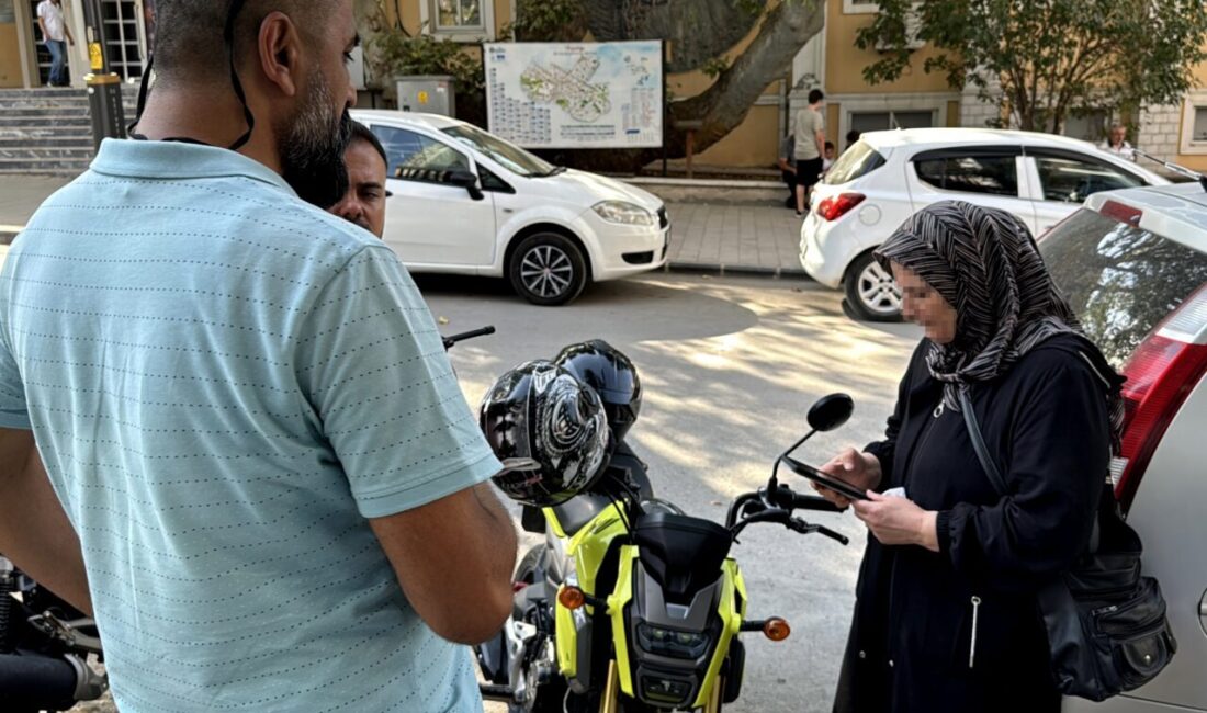 Kütahya’da telefonla aradıkları bir kadına kendilerini polis olarak tanıtan dolandırıcılar,