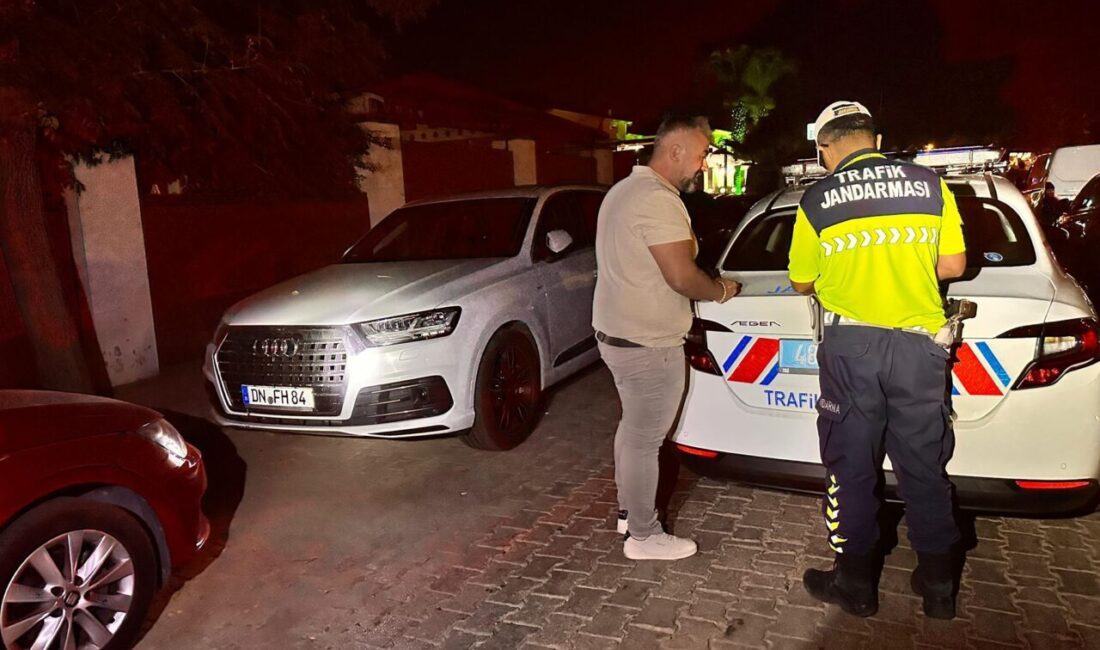 Muğla’nın Fethiye ilçesinde, hatalı sollama yaptığı an sosyal medyada paylaşılan