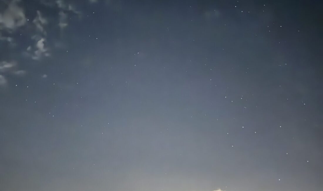 Afyonkarahisar'da gökyüzü meraklıları, iki gün boyunca "Perseid meteor yağmuru"nu Frigya'da