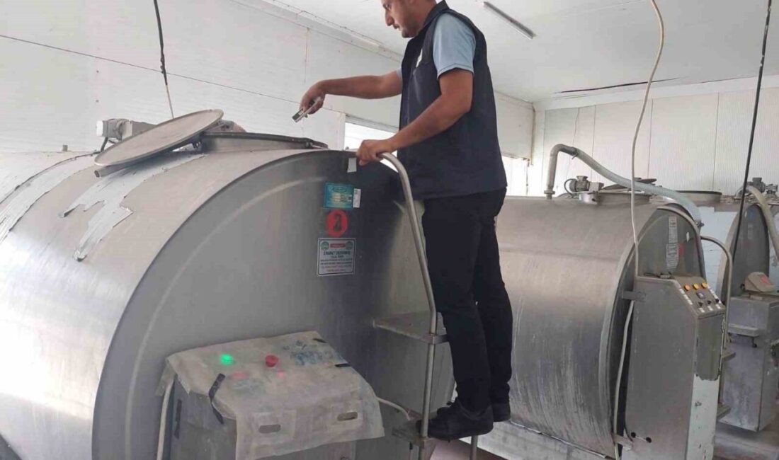 Afyon’da gıda işletmelerine yönelik denetim! Afyonkarahisar’da gıda üretimi ve satışı yapan işletmelere yönelik denetim gerçekleştirildi.