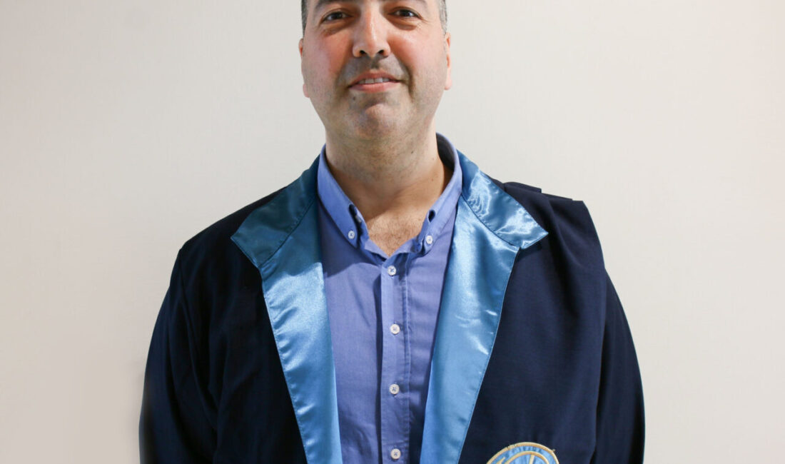 Biruni Üniversitesi Biyomedikal Mühendisliği Dr. Öğr. Üyesi Sarper Kara, giyilebilir
