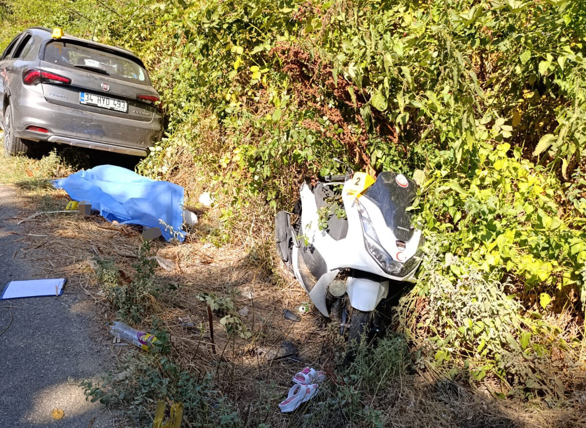İzmir’in Ödemiş ilçesi Bozdağ Mahallesi’nde otomobil ile motosikletin çarpışması sonucu