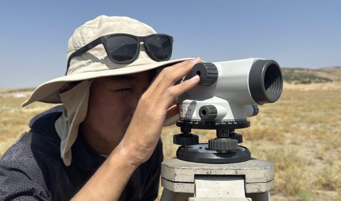 - Afyonkarahisar'ın Bolvadin ilçesindeki Üçhöyük kazısına dahil olan Japon arkeologlar,