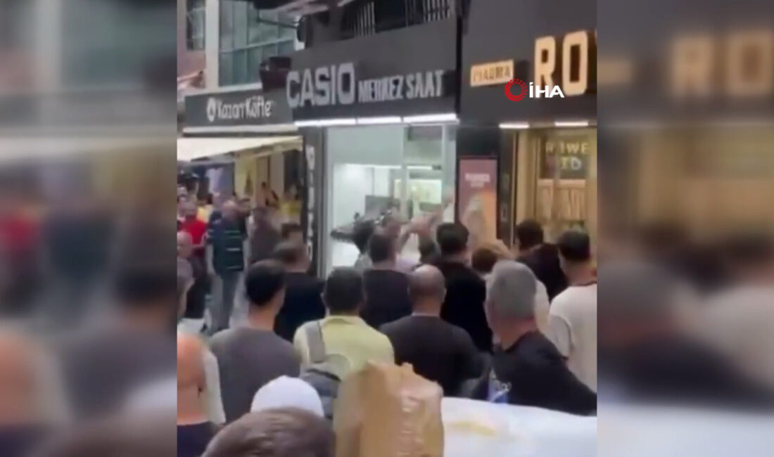 İstanbul'un tarihi Fatih ilçesine bağlı Tahtakale Mahallesi'nde, esnaflar arasında sözlü