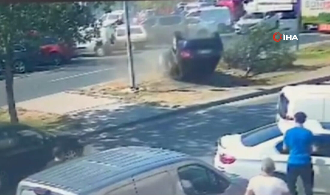 Ankara'nın Yenimahalle ilçesinde sabah saatlerinde meydana gelen trafik kazasında, sürücüsünün