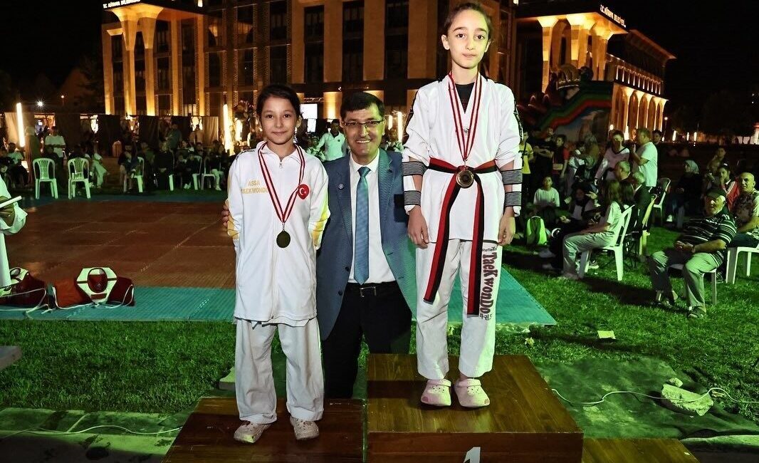 Kütahya'da Kütahya Belediyesi ile Taekwondo Kütahya İl Temsilciliği iş birliğinde
