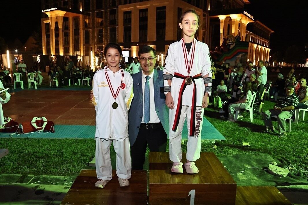 Kütahya'da Kütahya Belediyesi ile Taekwondo Kütahya İl Temsilciliği iş birliğinde