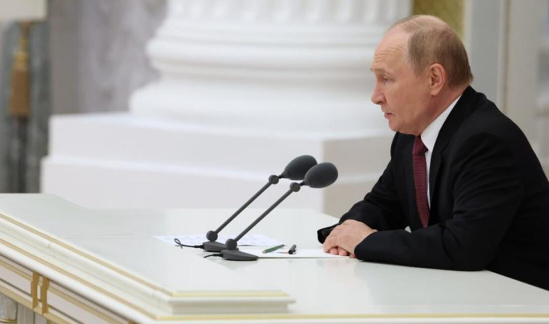 Rusya Devlet Başkanı Vladimir Putin ve ABD Başkanı Donald Trump,