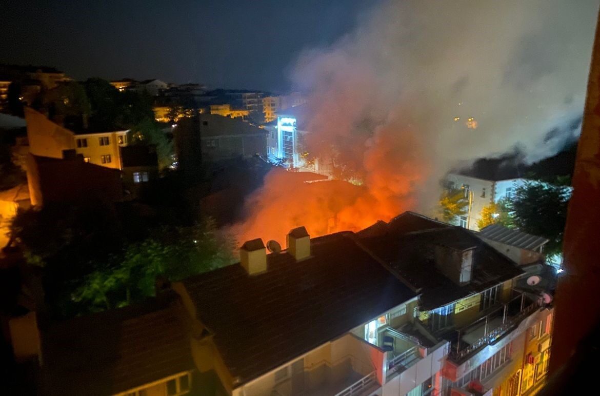 Kütahya’nın Tavşanlı ilçesi Yeni Mahalle’de bulunan Şehit Gaffar Okkan Caddesi’ndeki