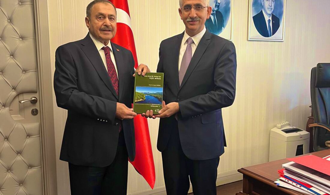 Orman ve Su İşleri eski Bakanı Prof. Dr. Veysel Eroğlu,