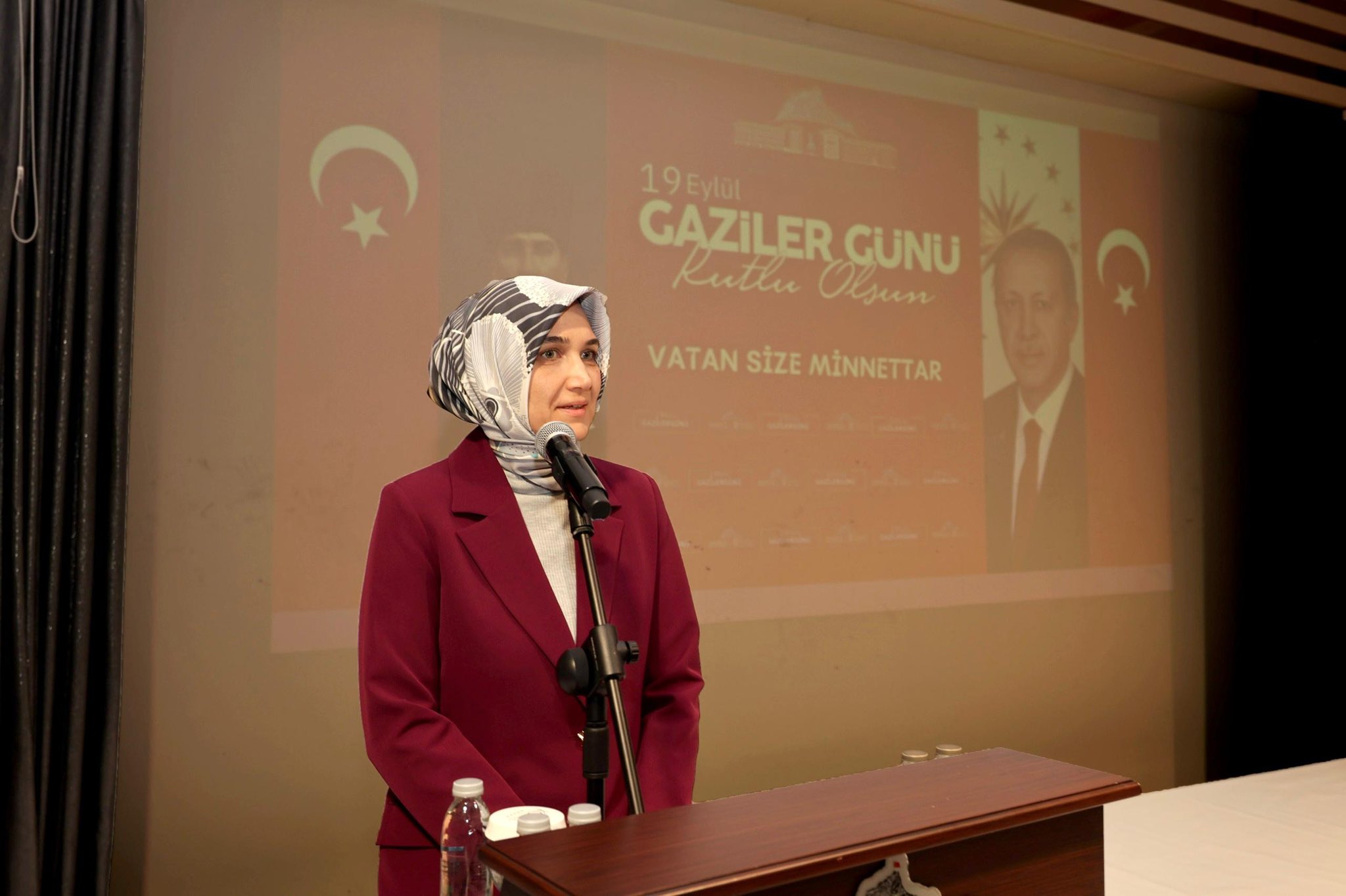 Afyonkarahisar Valisi Kübra Güran Yiğitbaşı, Gaziler Günü dolayısıyla, Afyonkarahisar’daki gaziler