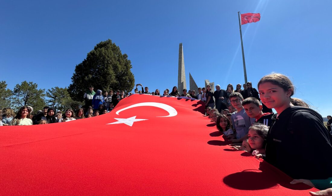 Kütahya Vakıflar Bölge Müdürlüğü tarafından düzenlenen programda, Afyonkarahisar, Eskişehir, Kütahya