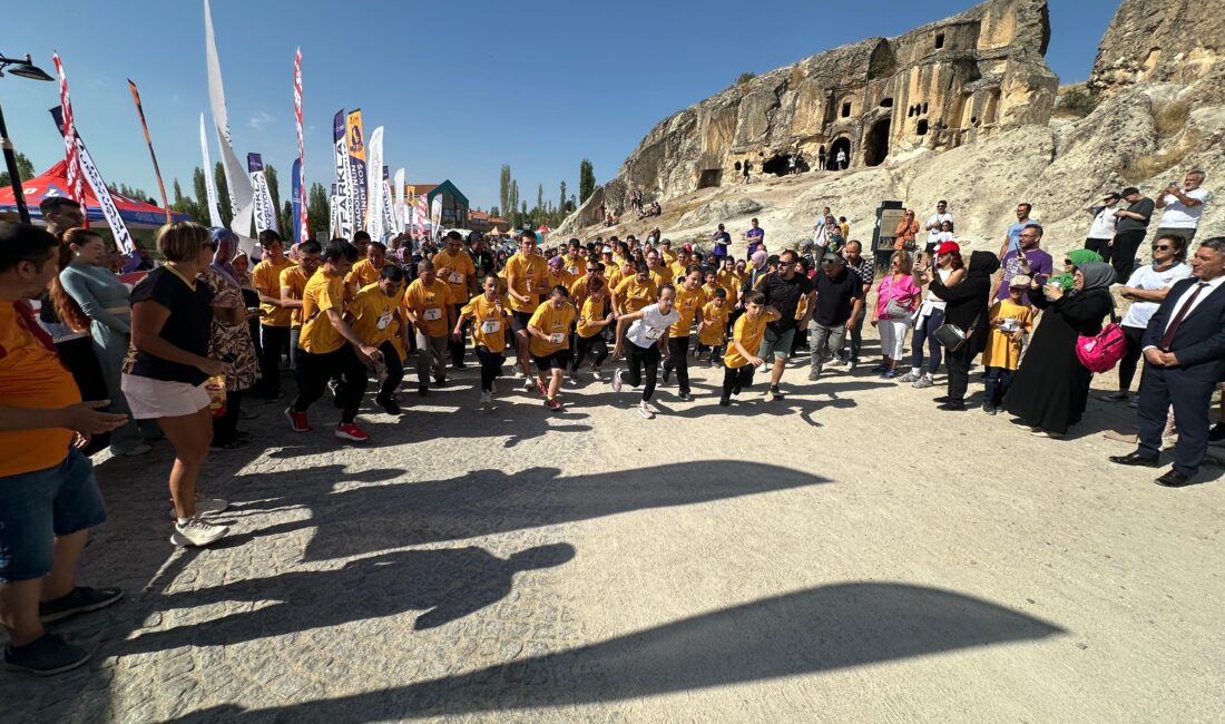 11. NG Afyon Frig Ultra Maratonu, yüzlerce sporcunun katılımıyla düzenlendi.