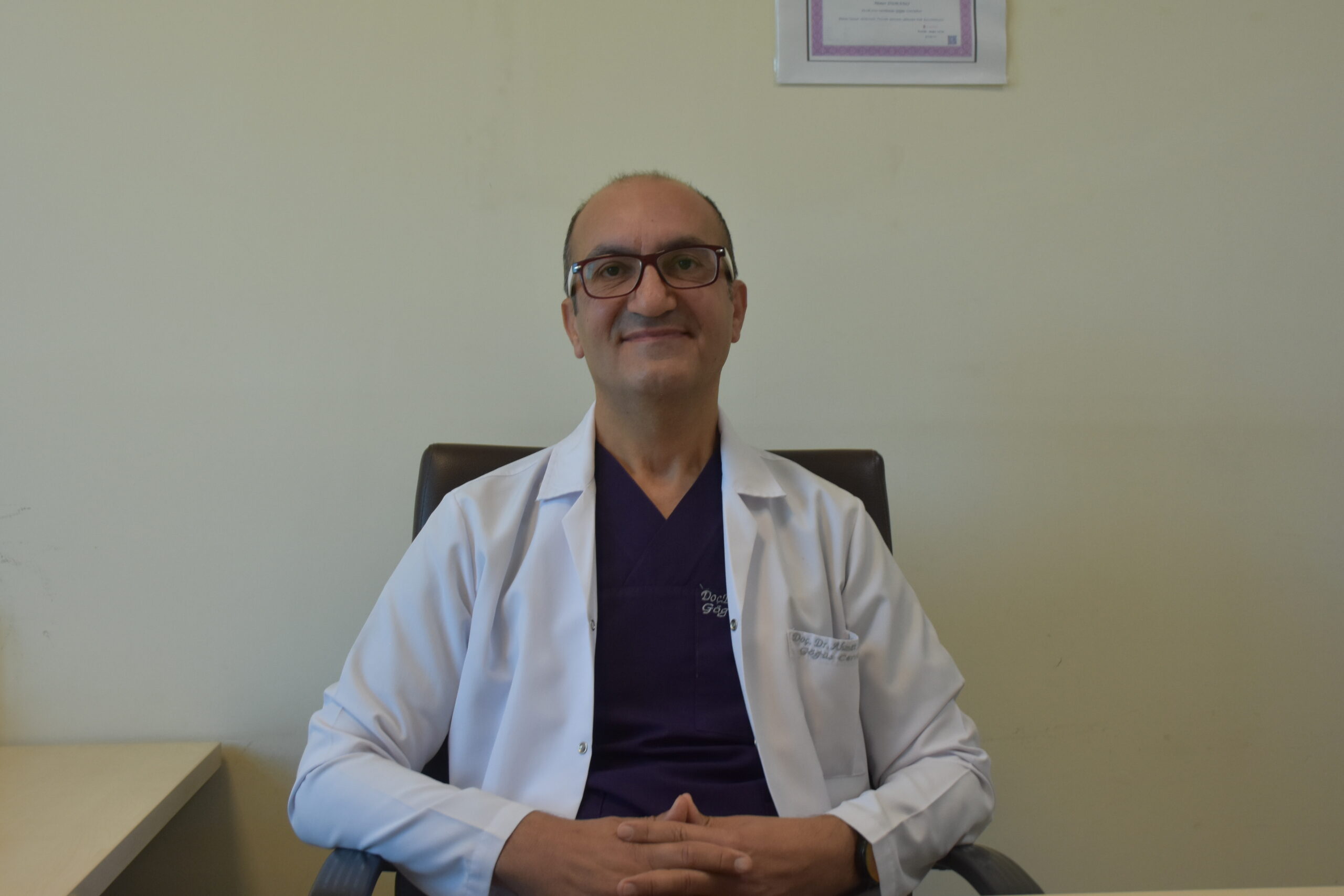 Afyonkarahisar'da halk arasında "kunduracı göğüs" olarak bilinen, göğüs duvarlarındaki içe