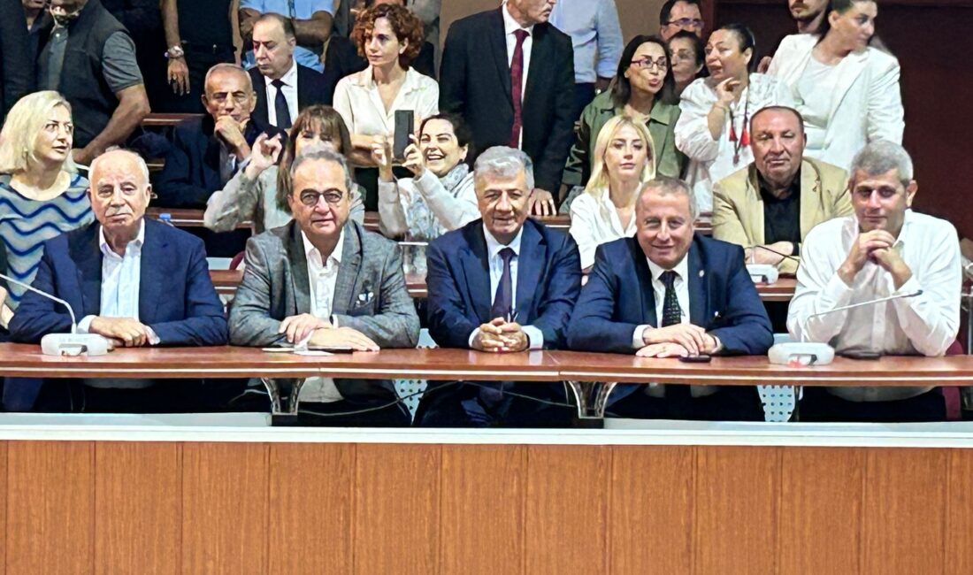 Tutuklu İBB Başkanı Ekrem İmamoğlu’nun davasını takip eden İYİ Parti