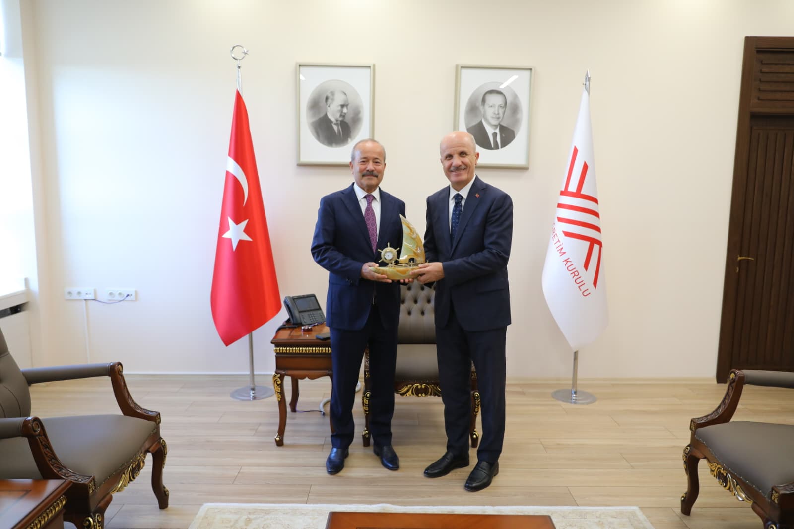 Milliyetçi Hareket Partisi Afyonkarahisar Milletvekili Mehmet Taytak, Yükseköğretim Kurulu (YÖK)
