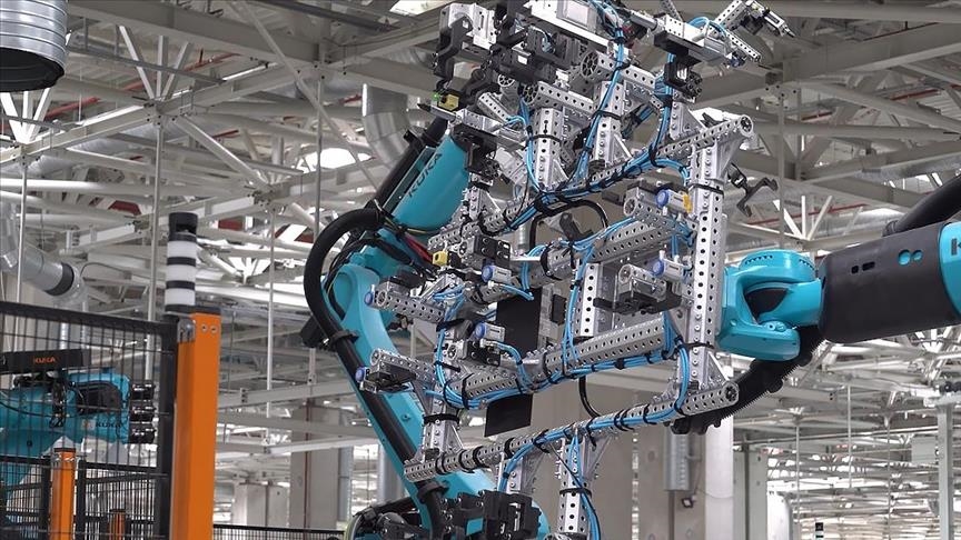 Avrasya E-Mobilite Derneği Başkanı Haluk Sayar, elektrikli araç kullanımının Türkiye'de