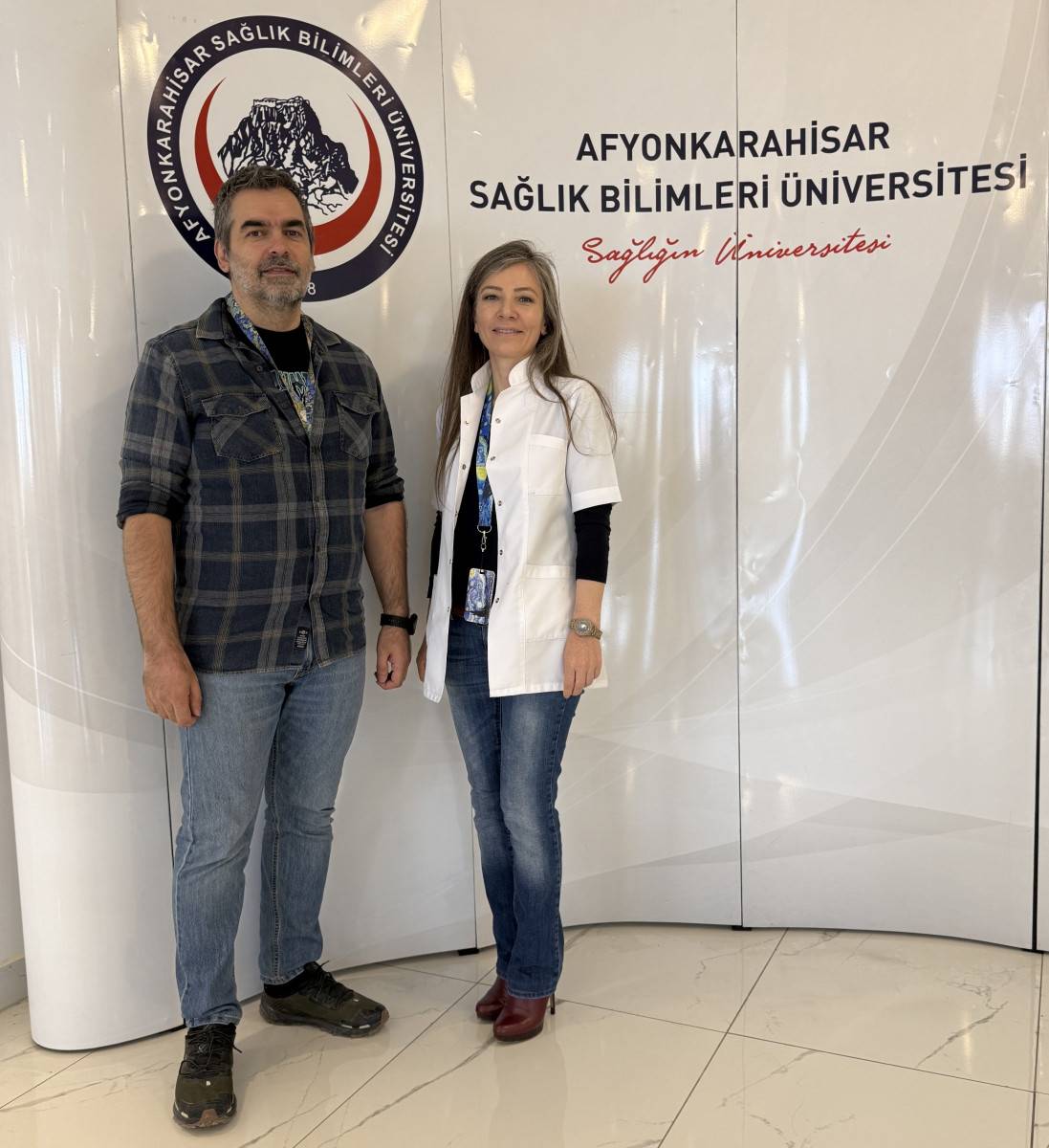 Afyonkarahisar Sağlık Bilimleri Üniversitesi (AFSÜ) Eczacılık Fakültesi öğretim üyesi Dr.