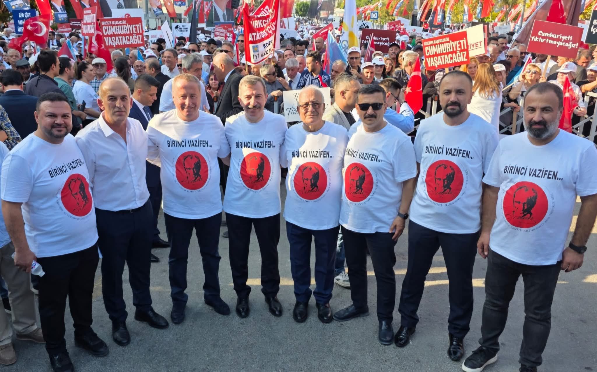 İYİ Parti’nin Mersin’de düzenlediği ve on binlerce vatandaşın katıldığı tarihi