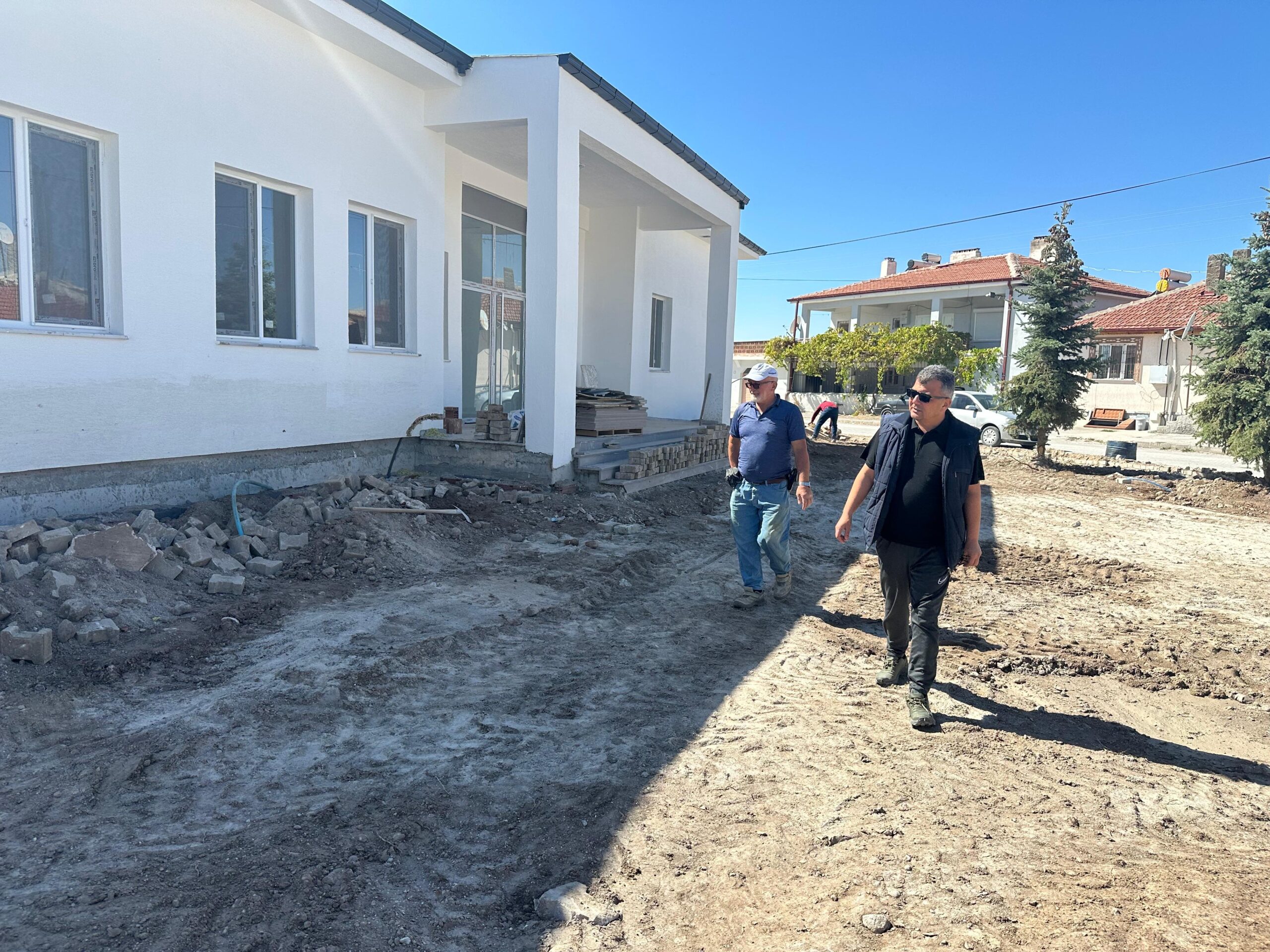 Emirdağ Belediye Başkanı Serkan Koyuncu, ilçeyi daha yeşil ve yaşanabilir
