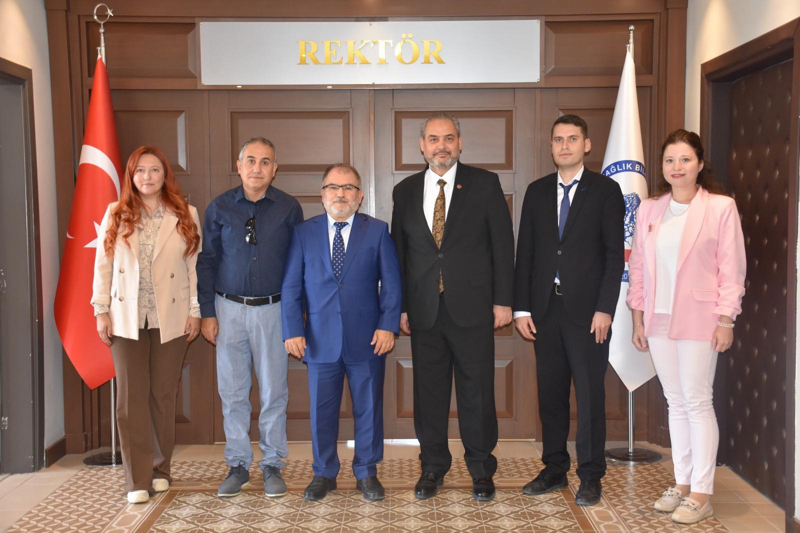 Afyonkarahisar Sağlık Bilimleri Üniversitesi (AFSÜ) Rektörü Prof. Dr. Adem Aslan,