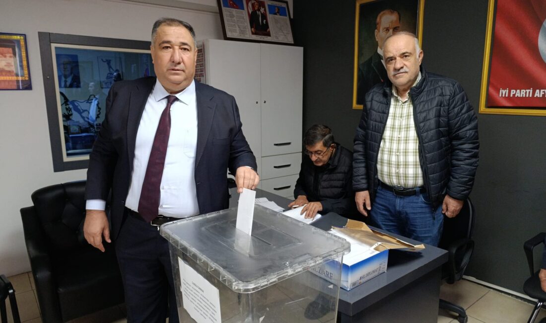 İYİ Parti Afyonkarahisar İl Başkanı Muhammet Mısırlıoğlu, Afyonkarahisar merkezde gerçekleştirilen