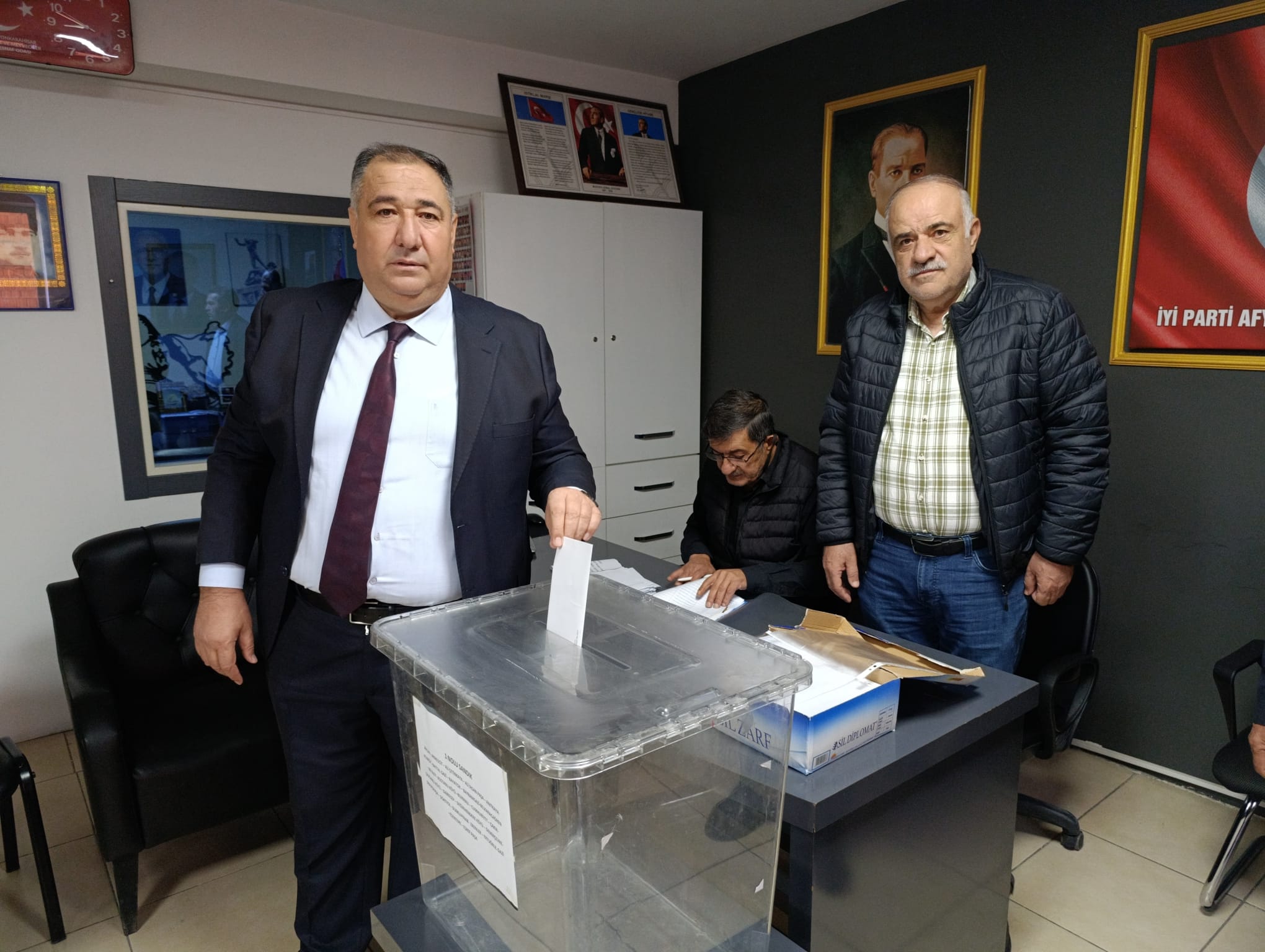 İYİ Parti Afyonkarahisar İl Başkanı Muhammet Mısırlıoğlu, Afyonkarahisar merkezde gerçekleştirilen