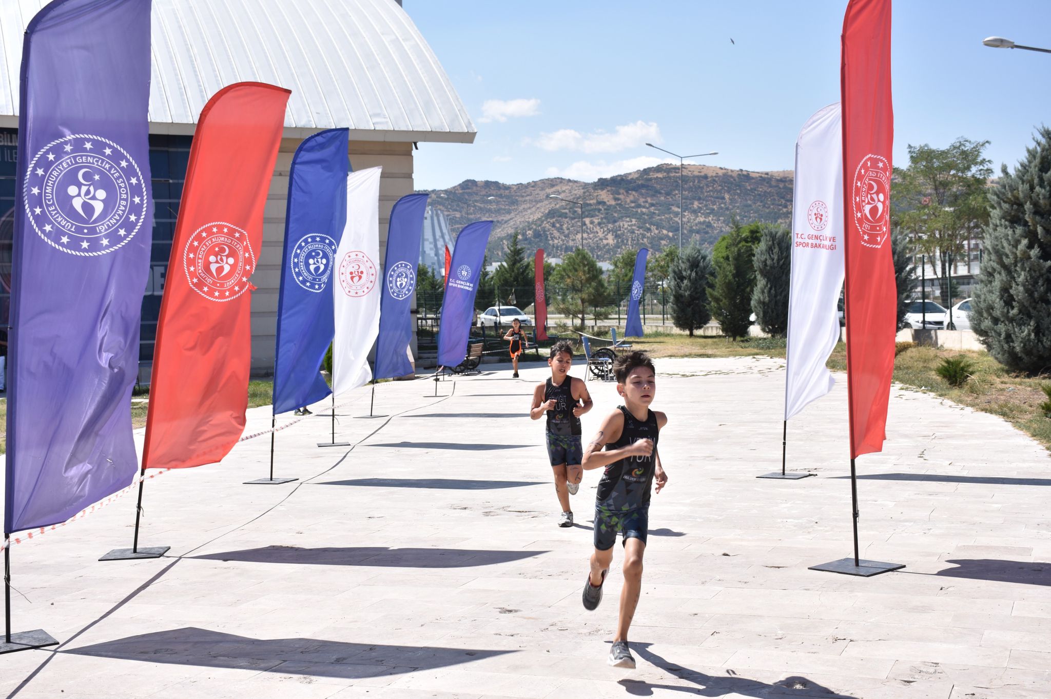 Triatlon’da 4. Bölge 3. Final Etabı Triatlon Yarışları, Afyonkarahisar Yarı