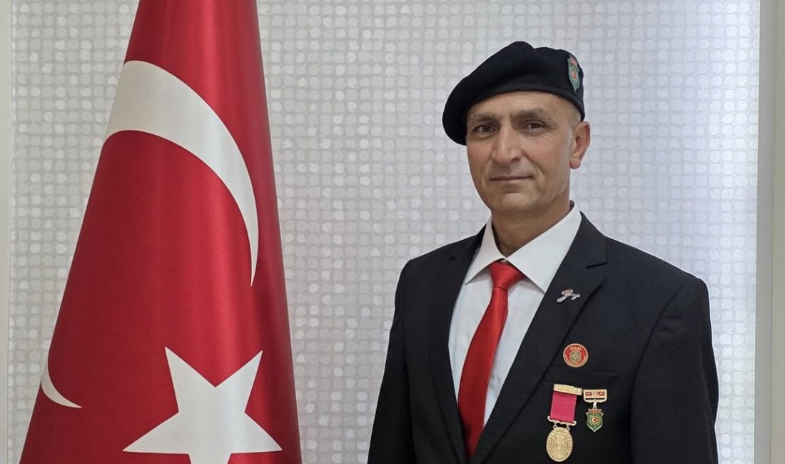 Afyonkarahisar’ın Beyyazı Kasabası nüfusuna kayıtlı Eşref Karayağız, 28 yıl süren