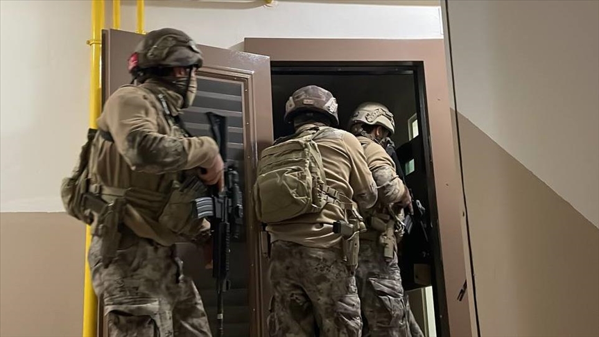 İçişleri Bakanı Ali Yerlikaya, son bir haftada ruhsatsız silah taşıyanlara