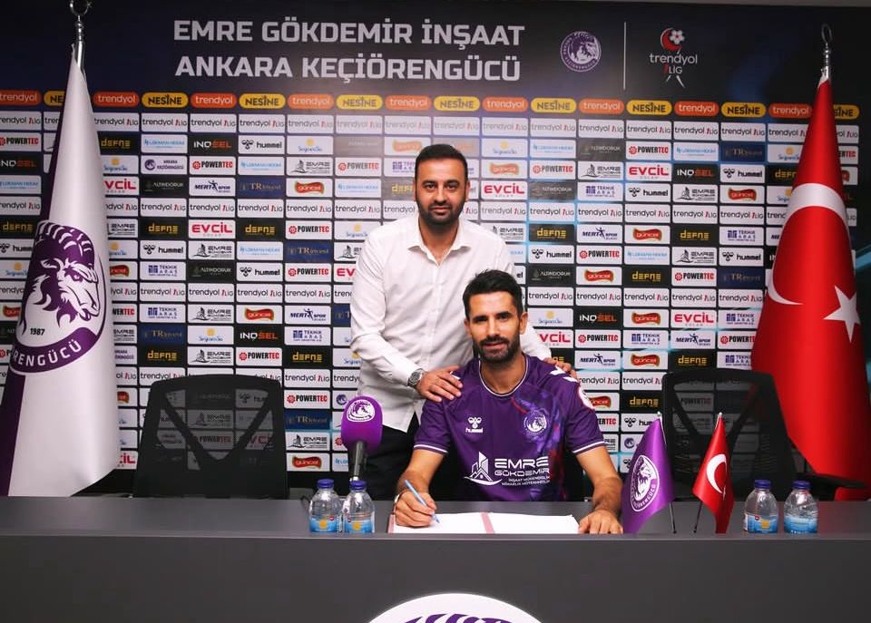Türk futbolunun önemli isimlerinden, Bolvadinli milli futbolcu Alper Potuk, TFF