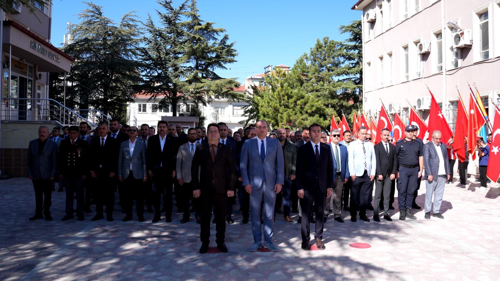 Afyonkarahisar’ın Bolvadin ilçesinin düşman işgalinden kurtuluşunun 104. yılı, düzenlenen törenlerle