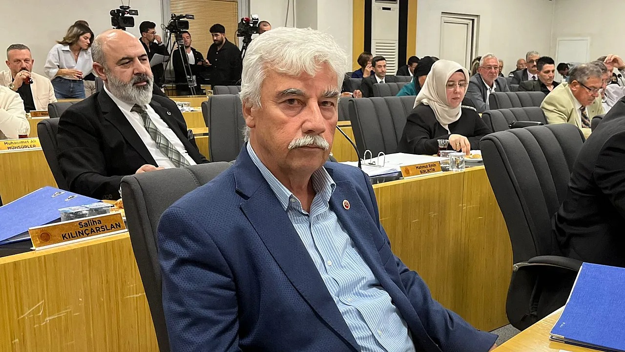 Milliyetçi Hareket Partisi Afyonkarahisar Belediye Meclis Üyesi ve Grup Başkanı