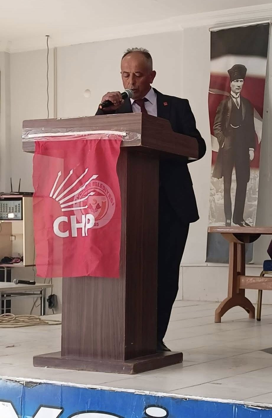 CHP Afyonkarahisar teşkilatında ilçe kongreleri belirlenen takvim içinde devam ediyor.