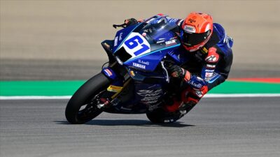 Motosiklet sürücüsü Can Öncü, Dünya Supersport Şampiyonası'nın İspanya'daki 10. ayağında