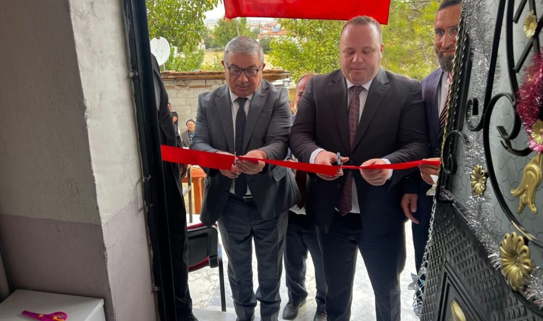Afyonkarahisar’ın Şuhut ilçesine bağlı Yarışlı Köyü’nde, 4-6 yaş grubu çocuklar