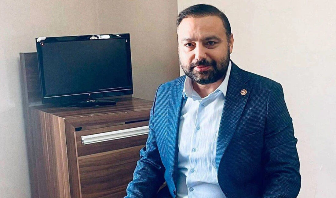 Türkiye Ak Gençlik Ocakları Genel Başkanı Ferhat Aydoğan, sosyal medya
